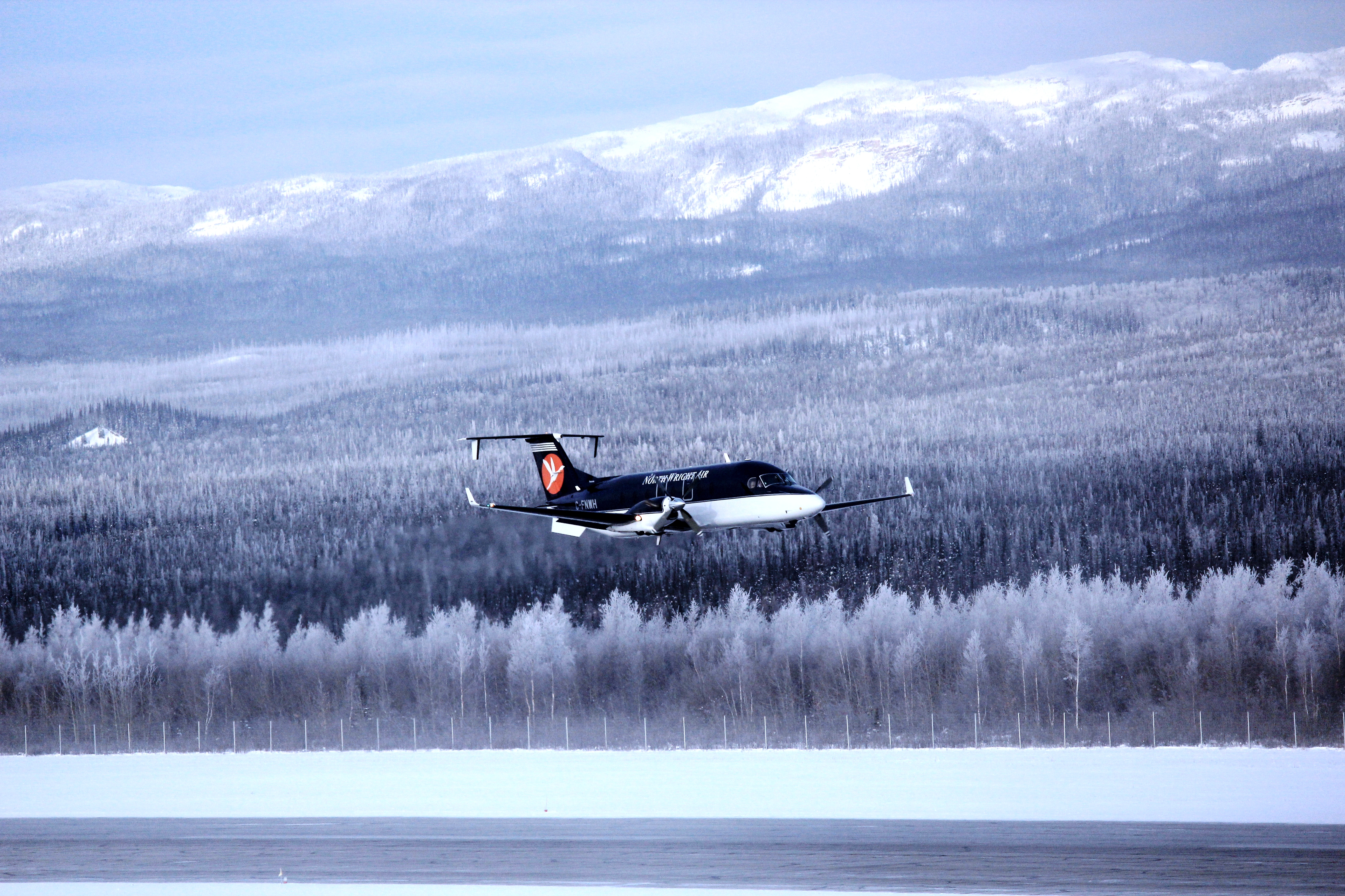 North-Wright Airways - Beechcraft 1900D Aircraft Take-off from Norman Wells, NWT