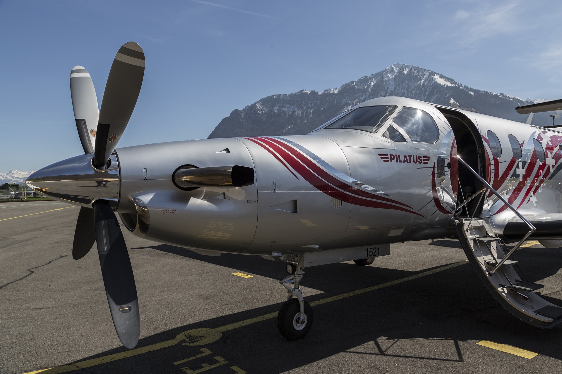 Pilatus PC 12 Airplane