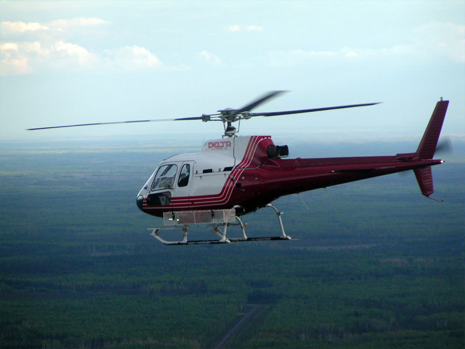 A Delta Helicopters Airbus AStar 350BA in mid-flight